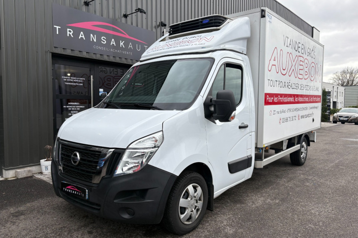 NISSAN INTERSTAR FOURGON