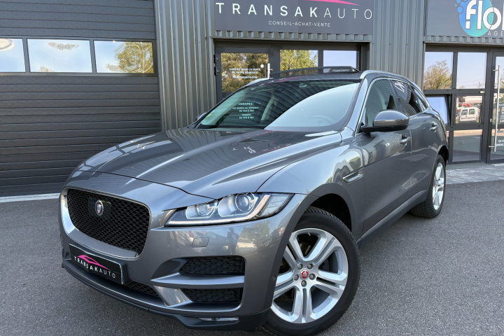 JAGUAR F-PACE