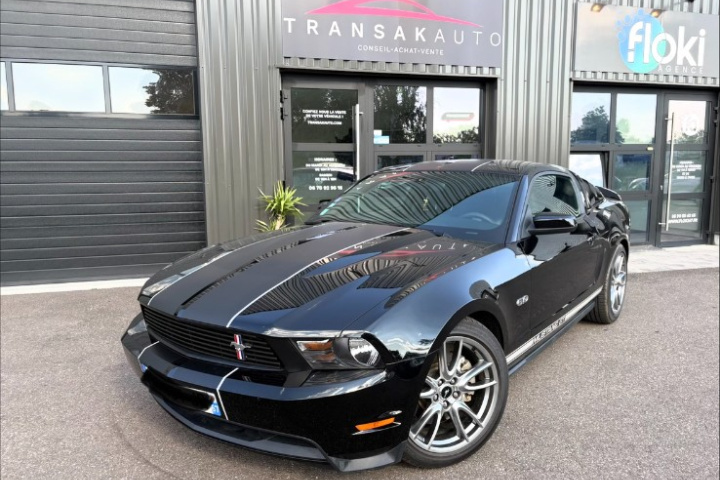 FORD MUSTANG GT COUPE